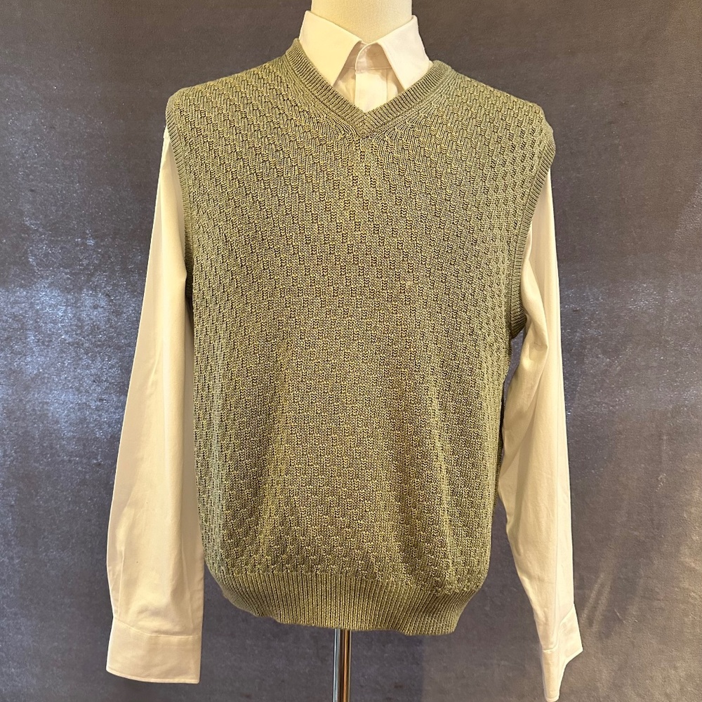 New Henry Jacobson, size Lg, silk/cotton vest sweater.